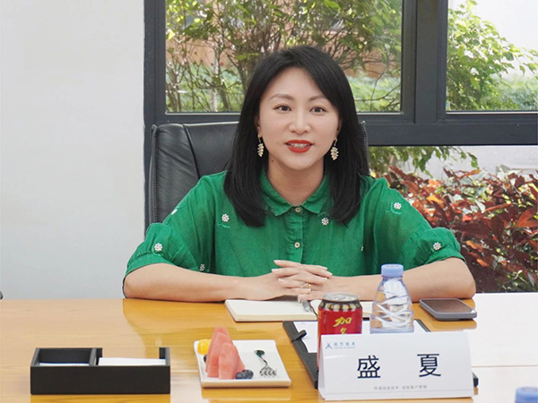 江西交通职业手艺学院招生就业处副处长盛夏 江西交通职业手艺学院招生就业处副处长盛夏